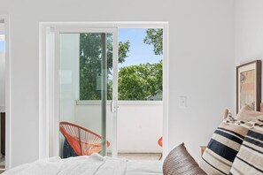 3 bedrooms, iron/ironing board, travel crib, WiFi