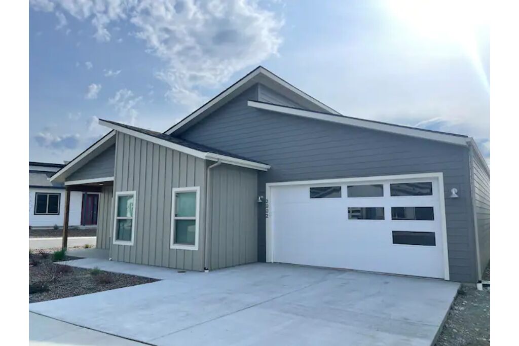 Riverstone Village Pet Friendly Beach Cruisers Sleeps 6