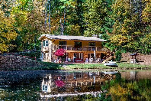 Lakefront Cabin Retreat | Private Lake, Boat & Wildlife 2BR, 1.5BA