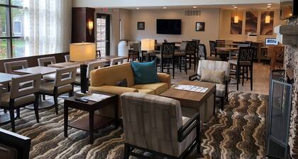 2 Bedroom | Free Breakfast. Indoor Pool & Hot Tub