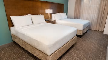 1 bedroom, in-room safe, iron/ironing board, free WiFi