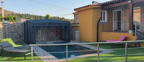 Indoor pool, outdoor pool