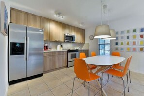 Dining - Wynwood Area w/Hot Tub 10 min from South Beach (Miami)