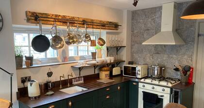 Great country-style house with a courtyard