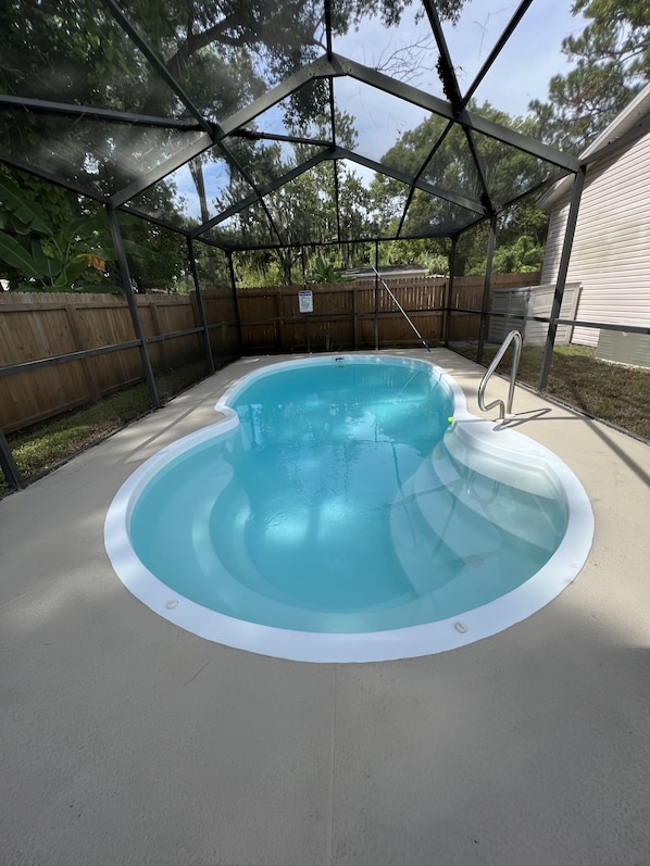 Outdoor pool, a heated pool
