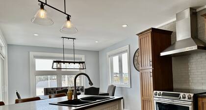 Modern Water-View Cottage with A/C