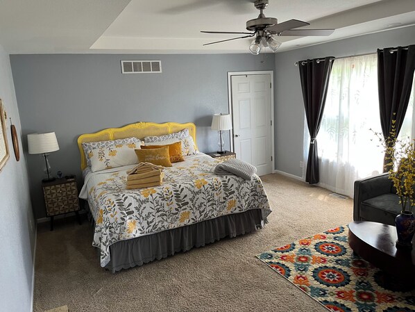 3 Schlafzimmer, Schreibtisch, kostenloses WLAN, Bettwäsche