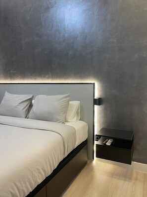 1 slaapkamer, een strijkplank/strijkijzer, gratis wifi, beddengoed