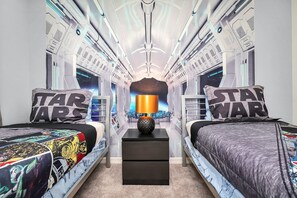 Ferienhaus (Multiple Bedrooms) | 7 Schlafzimmer, laptopgeeigneter Arbeitsplatz, Bügeleisen/Bügelbrett