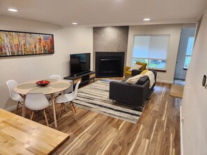 Interior - Beautiful townhouse in amazing location (Boulder)