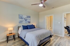 3 bedrooms, iron/ironing board, WiFi, bed sheets