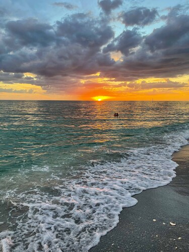 Brand new Private Home-Beach Nearby in SW Florida