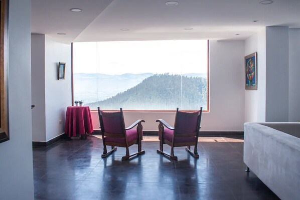 Interior - Luxury Penthouse with the best view of Quito, Ecuador. (Quito)