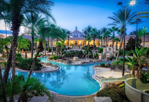 Pool - 226 Amazing Townhome 4 bd (Davenport)