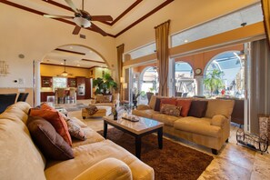 Flat-screen TV, fireplace