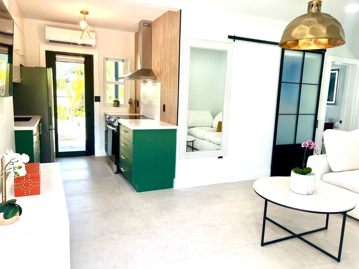 Autumn At The Carrington- 2 Bedroom 1 Bathroom