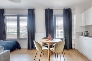 Fer et planche à repasser, Wi-Fi, draps fournis