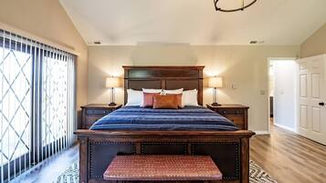 1 bedroom, desk, iron/ironing board, travel cot