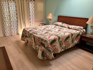 6 bedrooms, in-room safe, free WiFi, bed sheets