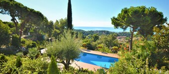 Villa Flores 8 people with private pool and see views in Lloret de mar