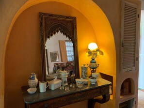 Room, 1 Bedroom, Accessible, Smoking | Dining
