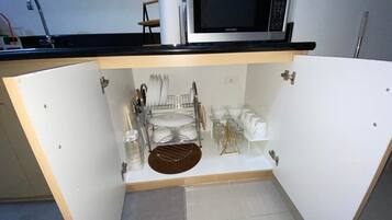 Apartment, 1 Bedroom, Accessible, Terrace | Interior