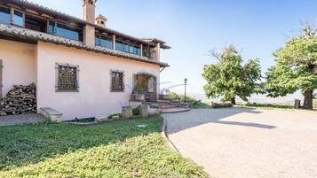 Villa, 2 Bedrooms, Fireplace | Exterior