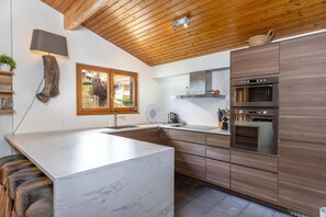 Chalet (5 Bedrooms) | Floor plan