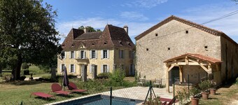 Château du Marais, Périgord noir, Pool House studio 40m2, private swimming pool*, private garden