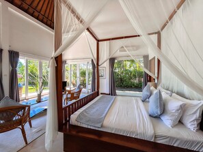 10 bedrooms, travel crib, WiFi