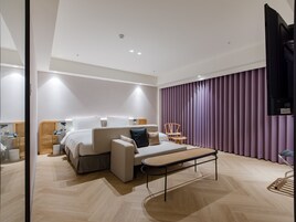 全景開放式套房 | 高級寢具、羽絨被、免費迷你吧、客房內保險箱