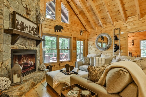 Flat-screen TV, fireplace