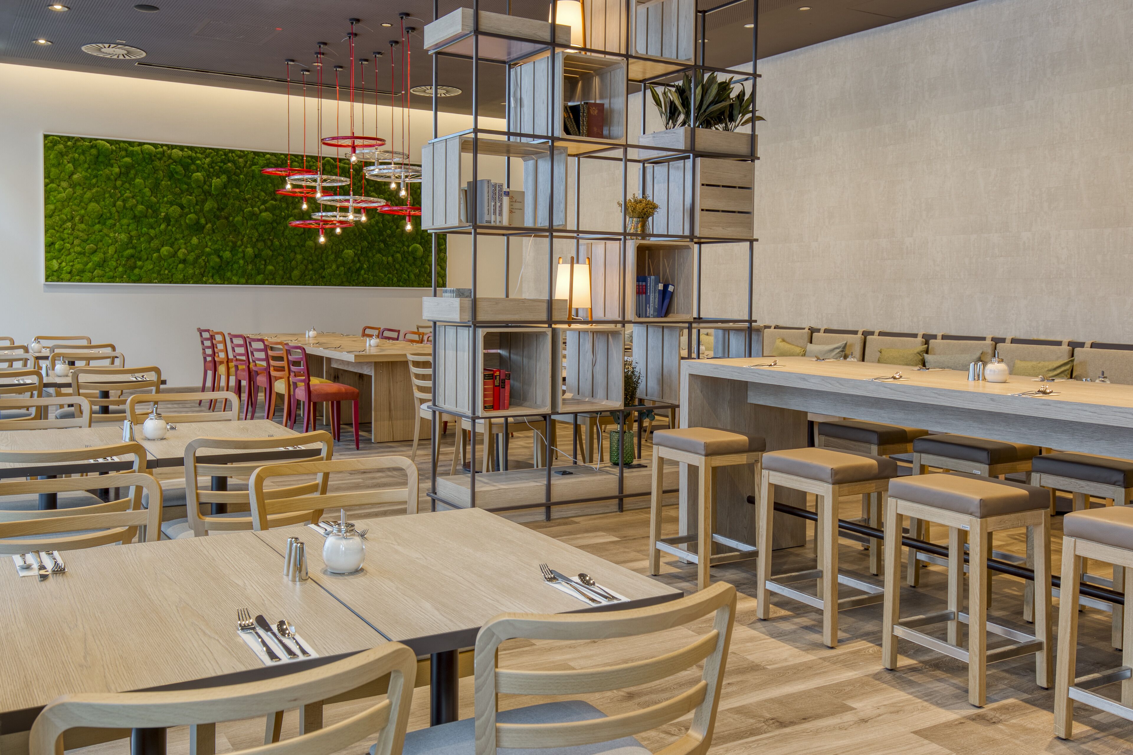 Colazione a buffet, servita tutte le mattine (22 EUR a persona) 