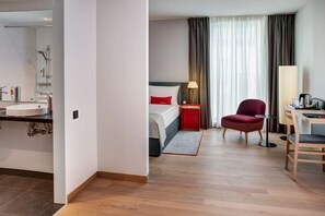 Down comforters, minibar, in-room safe, desk