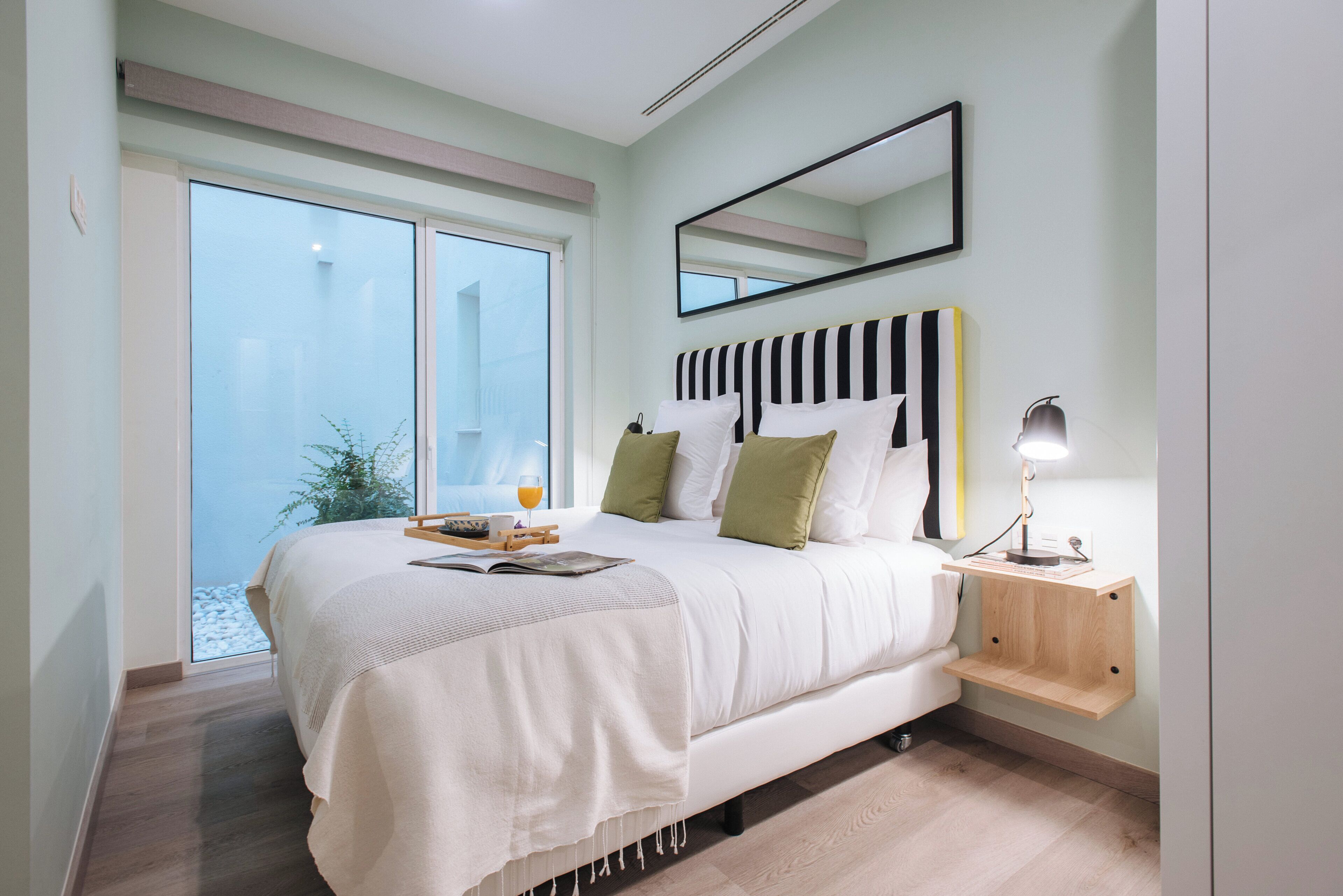 Superior Apartment, 1 Double Bed with Sofa bed | Desk, laptop workspace, bed sheets