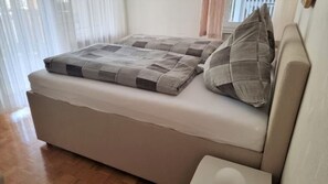 2 bedrooms, free WiFi, bed sheets