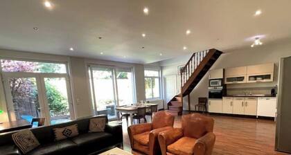 Appartement Rénové Centre-ville Avec Terrasse