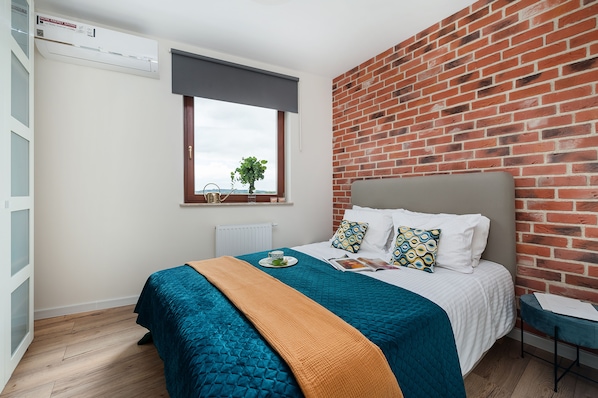 Departamento clásico, 1 cama Queen size y sofá cama | 1 habitación, tabla de planchar con plancha y wifi gratis