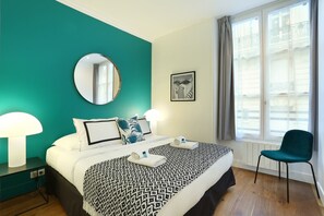 2 bedrooms, desk, iron/ironing board, free WiFi