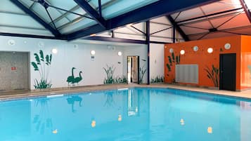 Cottage | Pool | Indoor pool, outdoor pool