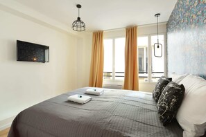 2 bedrooms, iron/ironing board, free WiFi