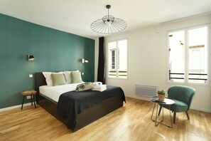 2 bedrooms, iron/ironing board, free WiFi