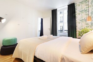 2 bedrooms, iron/ironing board, free WiFi