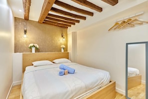 2 多间卧室、熨斗/熨衣板、免费 WiFi