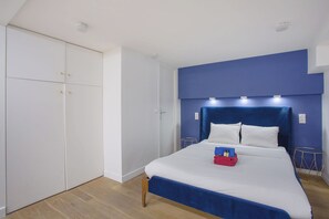 2 bedrooms, desk, iron/ironing board, free WiFi
