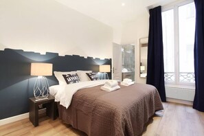 1 bedroom, desk, iron/ironing board, free WiFi - St Denis 3 - One Bedroom Apartment, Sleeps 4 (Paris)