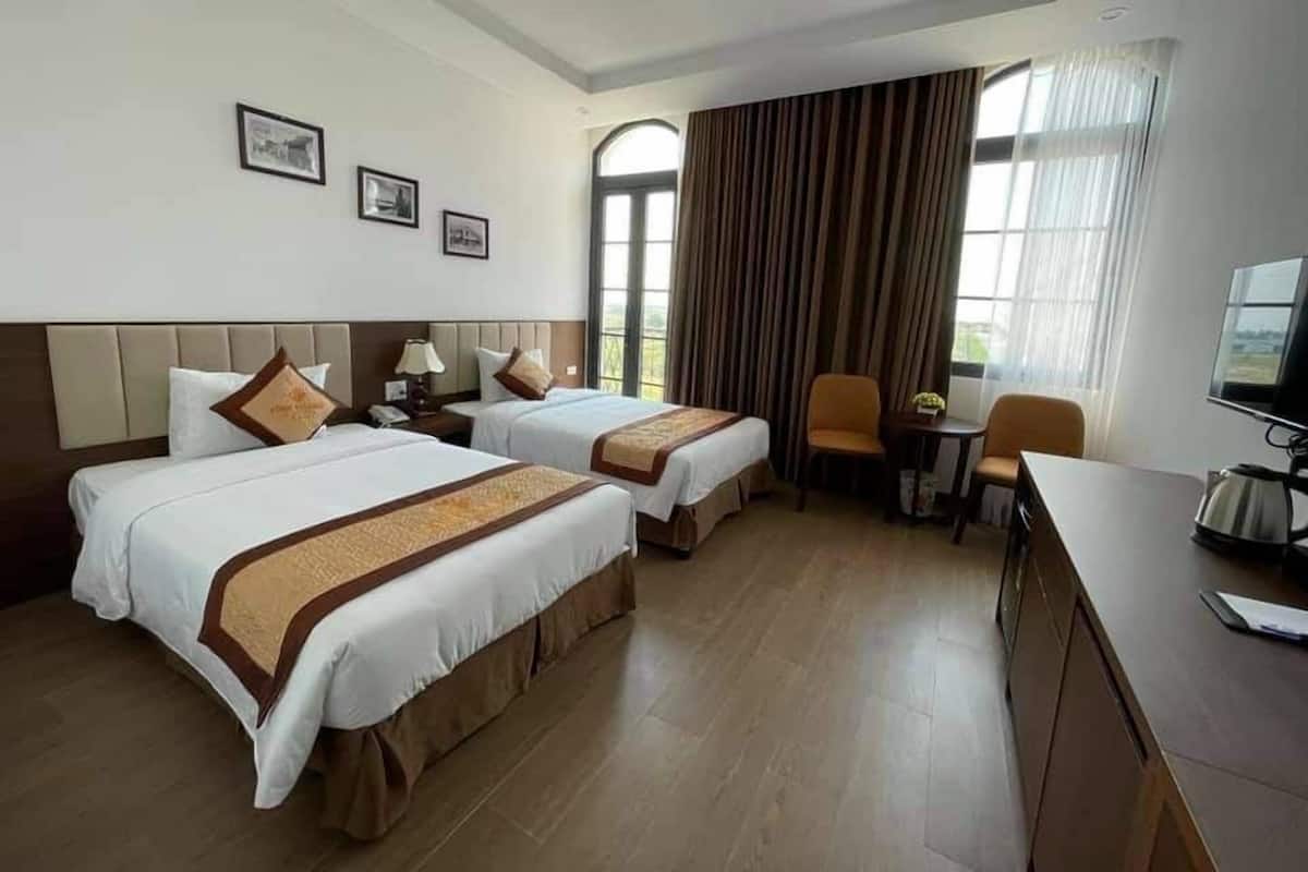 Deluxe Twin Room | Beach/ocean view