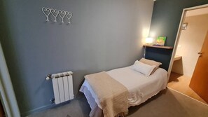 2 habitaciones, wifi gratis, ropa de cama y acceso para silla de ruedas 