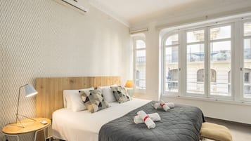 5 habitaciones y espacio para trabajar con laptop