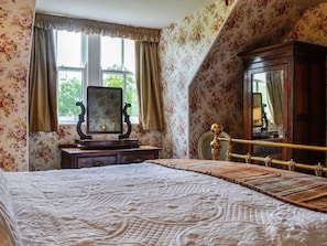 2 bedrooms, iron/ironing board, free WiFi, bed sheets - Beautiful Traditional secluded country cottage, Fantastic view! (Sanquhar)